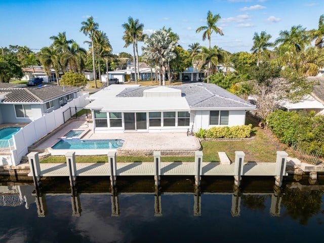 Photo - 270 SE 9th Ct