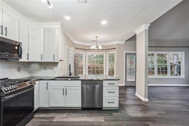 Photo - 2120 Sweetbirch Trail