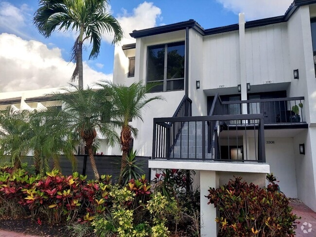 Building Photo - 3309 Bridgewood Dr Unit 3309 Rental