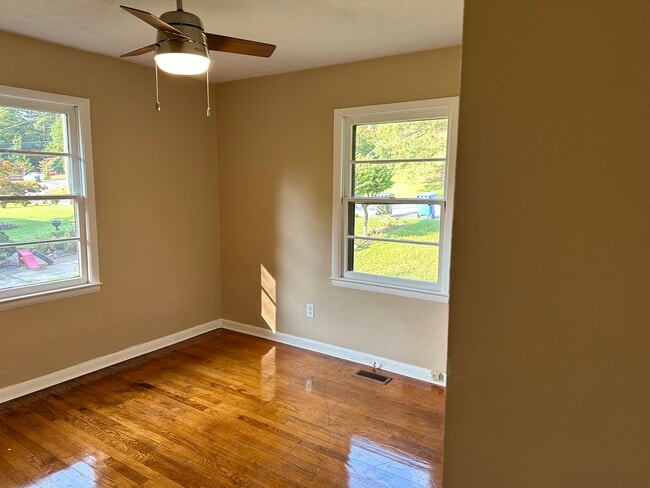 Photo - 1906 Lido St