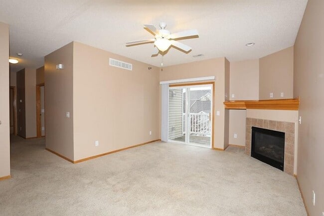 Photo - 2323 E Porter Avenue #86