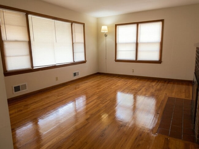 1912 S Fremont Ave
