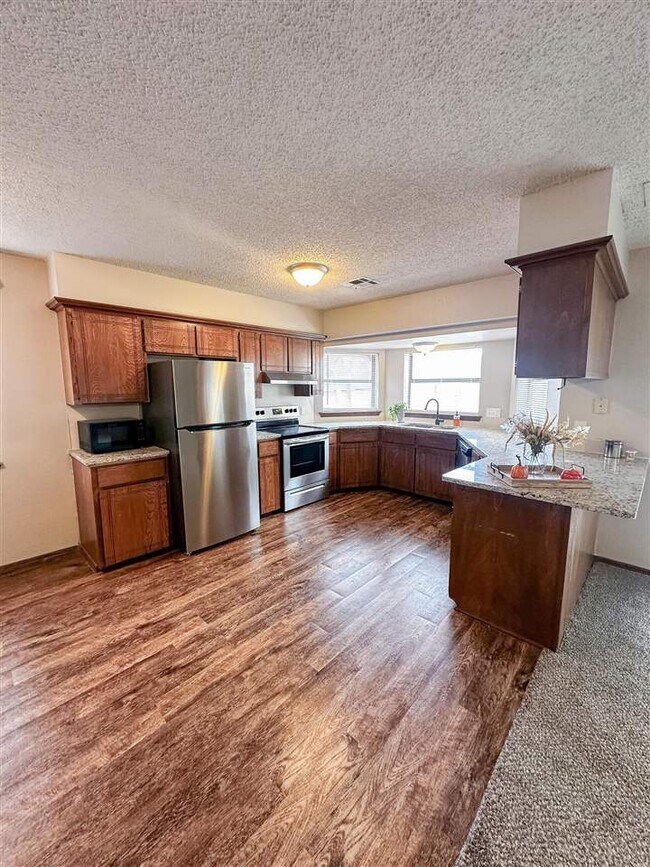 Photo - 4714 SE 47th St