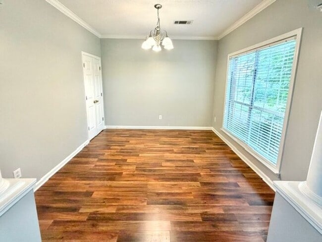 Photo - Spacious 4 bedroom with den available now in Cordova.