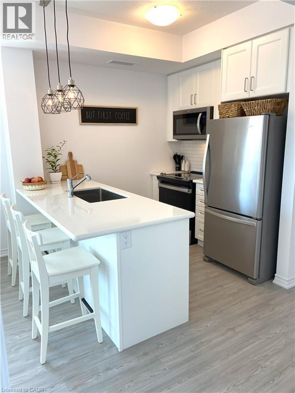 Photo - 428 Dundas St E Unit 428