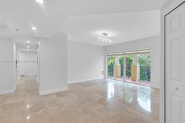 Building Photo - 101 Sidonia Ave Unit 201 Rental