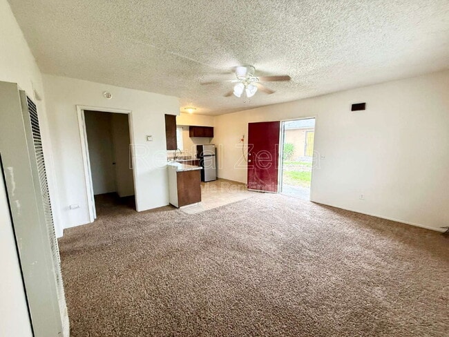 Photo - 1248 W 19th St