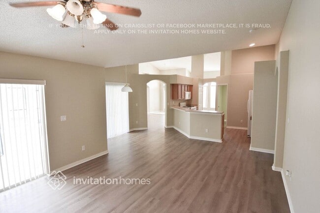 Photo - 15719 Heron Hill St
