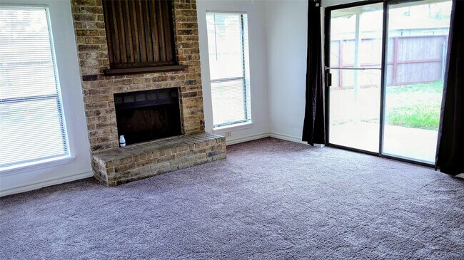 Photo - 10150 Valley Club Dr