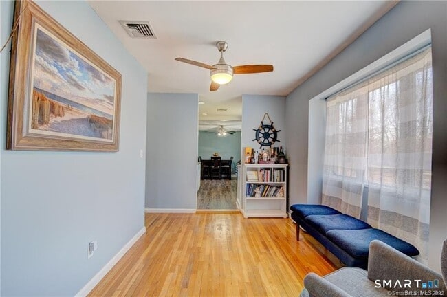 Photo - 96 Cornflower Dr