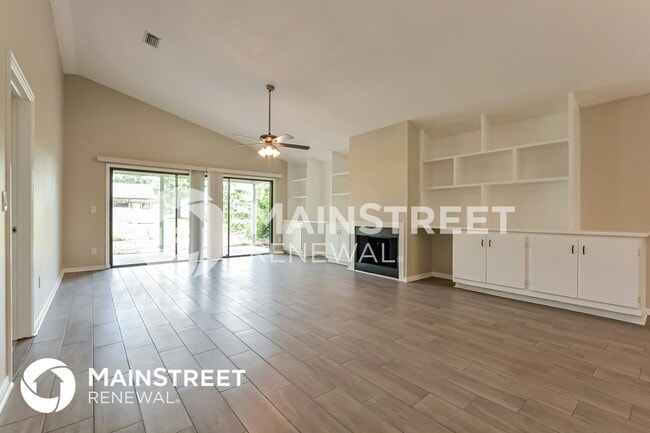 Photo - 969 Belleflower Dr