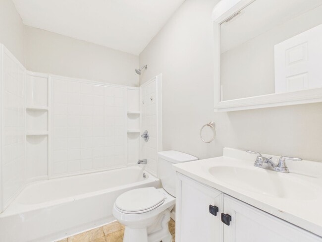 Photo - 1001 N 3rd St Unidad 3