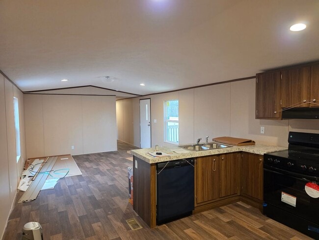 Photo - Brand New 3 Bed, 2 Bath Single-Wide – Peaceful Country Living