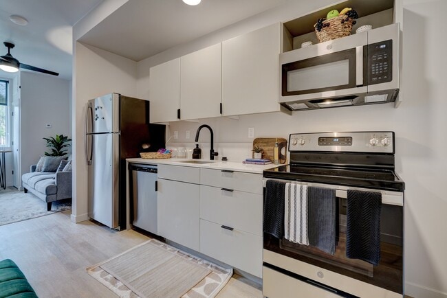 Ayva at Midtown