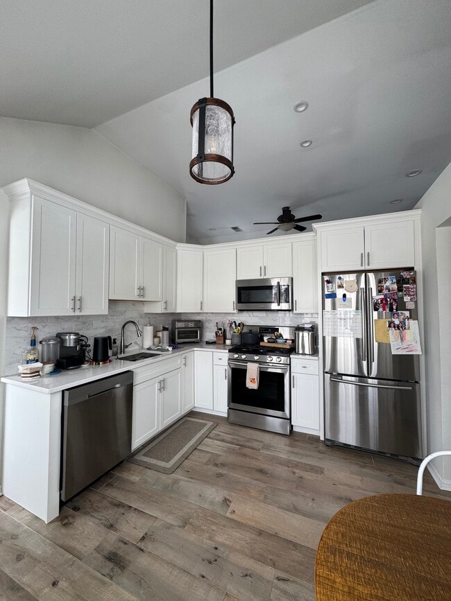 Photo - 80 Williamson Ct