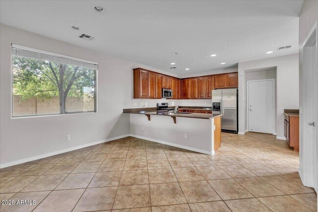 Photo - 4280 N 157th Ave