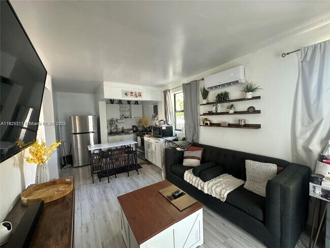 Photo - 510 NW 146th St Unit 2