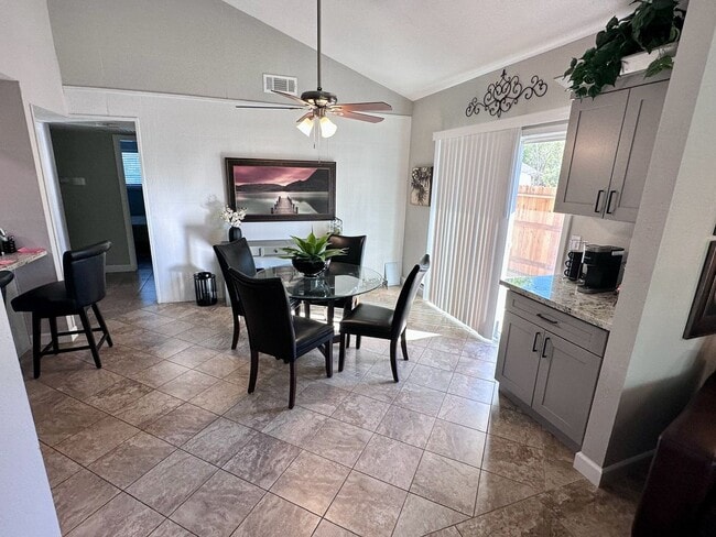 Photo - 8860 N Winding Way