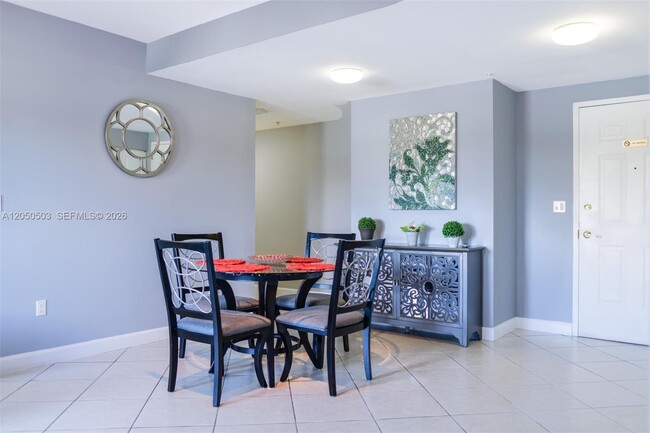 Photo - 2280 SW 32nd Ave Unit 213