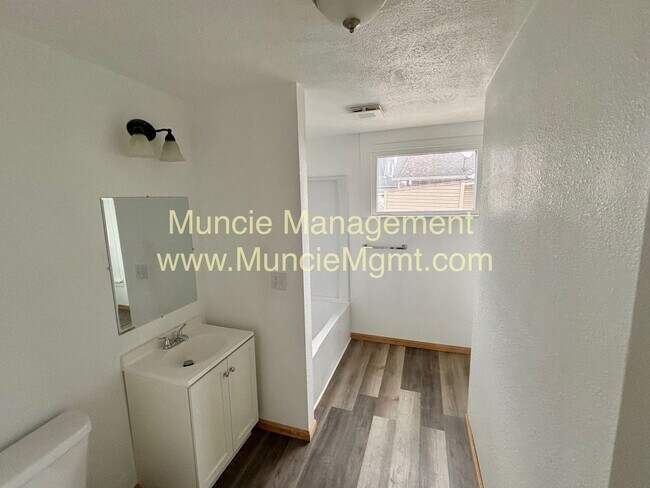 Photo - 500 N Alameda Ave Unit 502 North Alameda Ave