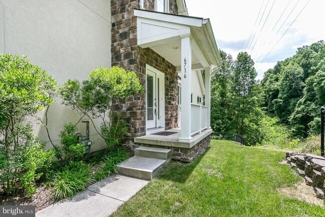 Photo - 6716 Newstead Ln