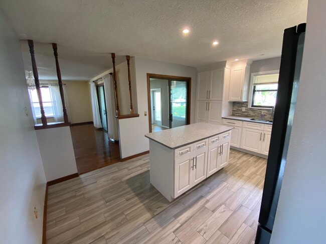 Photo - Beautiful 2/2/2 Deltona home