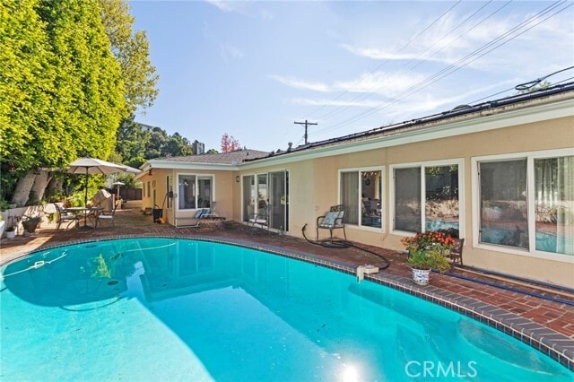 Building Photo - 2390 Nalin Dr