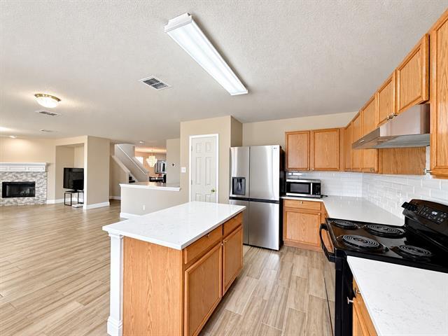 14800 Ledgeview Ct