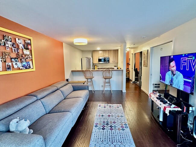 Photo - 1700 Bellevue Ave Condominio Unidad 304