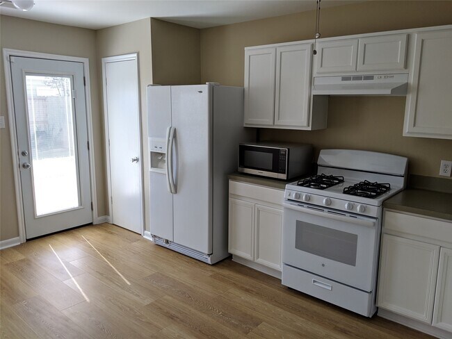 Photo - 21210 Shadow River Ln