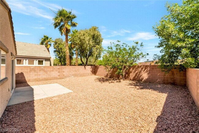 10274 Chigoza Pine Ave