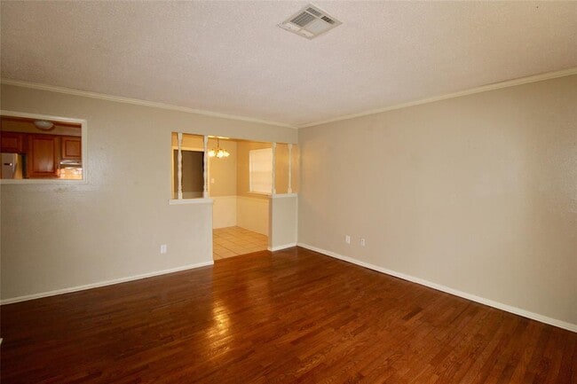 Photo - 2124 Allenhurst St