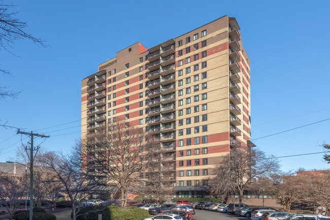 Photo - Port Royal Apartments