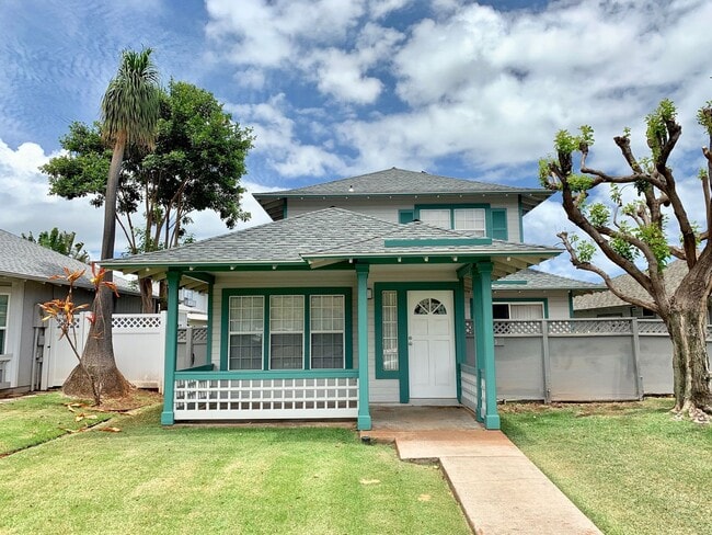 Building Photo - Stunning 3-bedroom and 3-bathroom Home (Ka...
