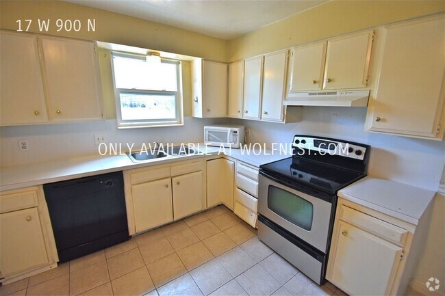 Building Photo - Lovely 4 Bed Orem Unit! No Deposit Option! Rental