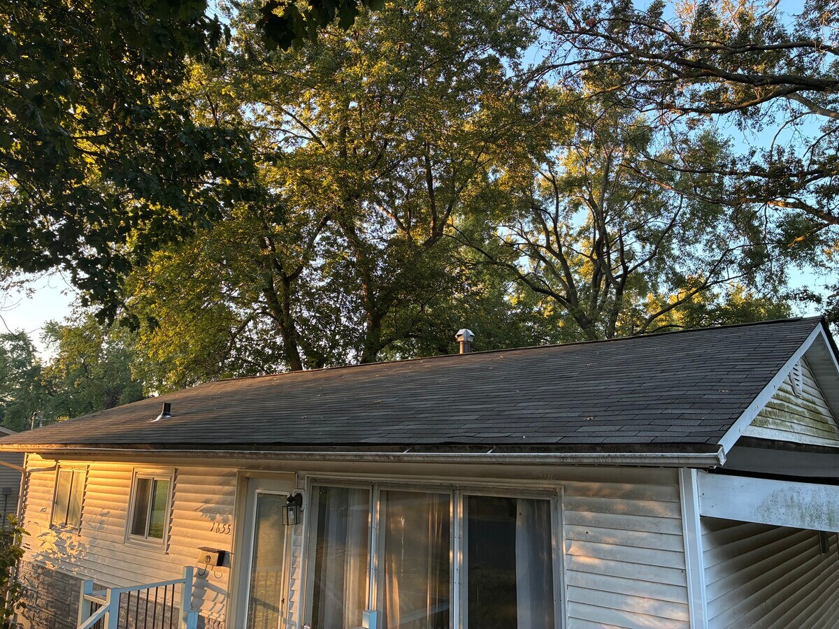 Photo - 1655 Fenmore Dr