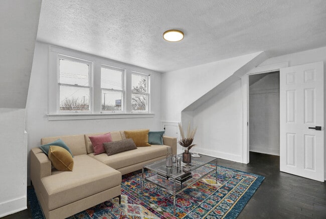 Photo - 1224 E Malcolm X St