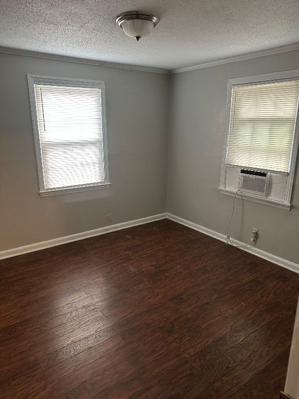 Photo - 1120 Junia Ave
