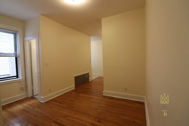 Building Photo - 126 Babcock St Rental