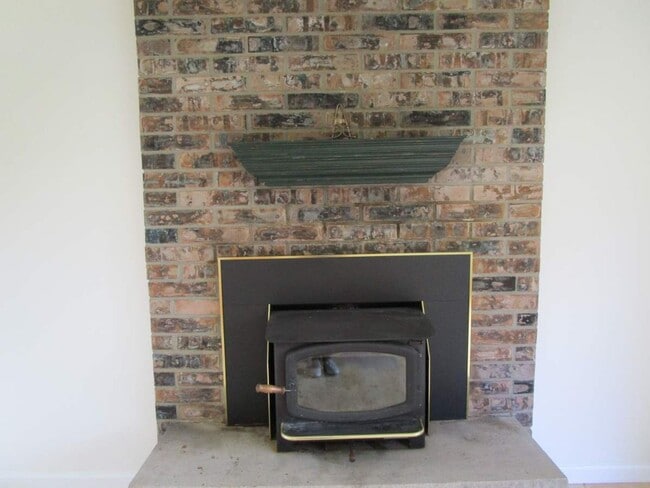 Photo - Lovely 3 Bedroom 1 Bath Home in Gig Harbor