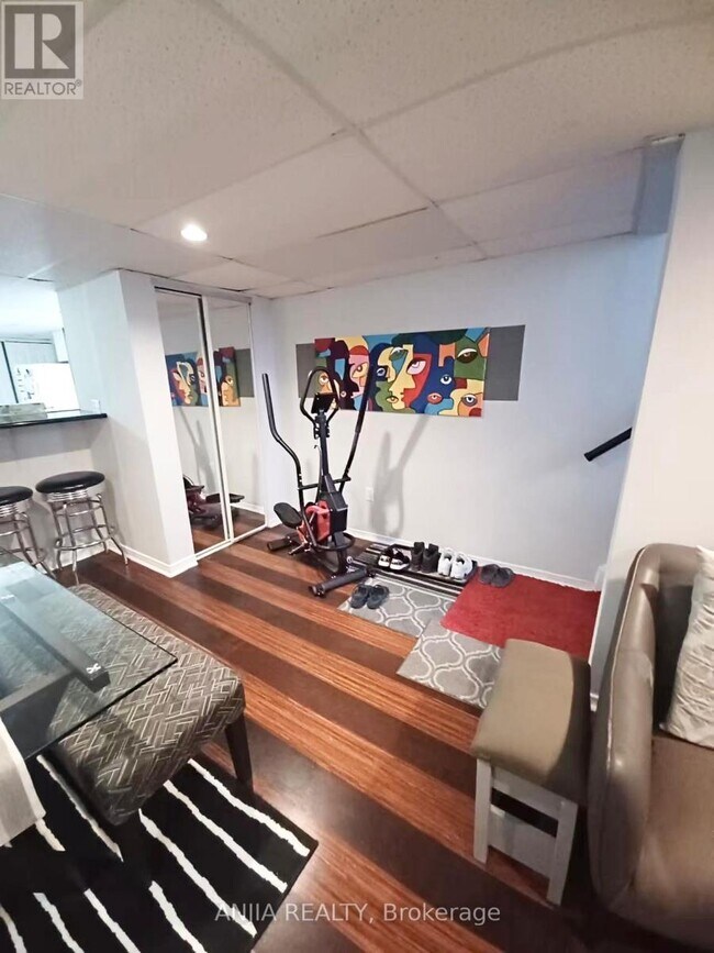 Photo - LOWER 256 HOMEWOOD AVENUE