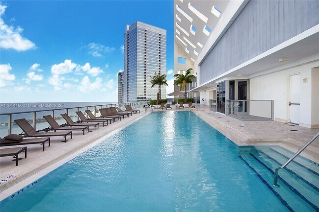 Photo - 1300 Brickell Bay Dr Unit 1602
