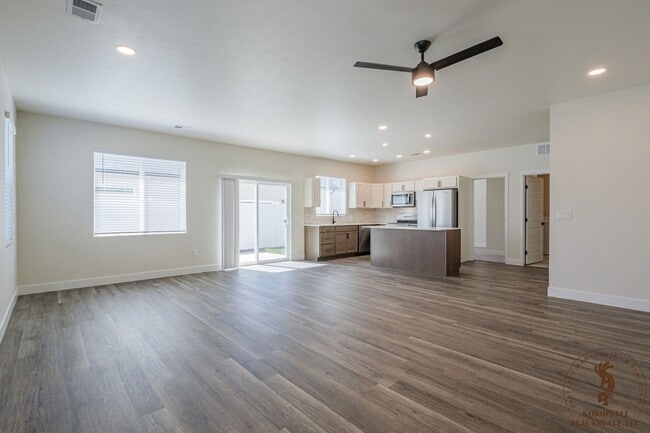 Photo - 2453 Revere Rd