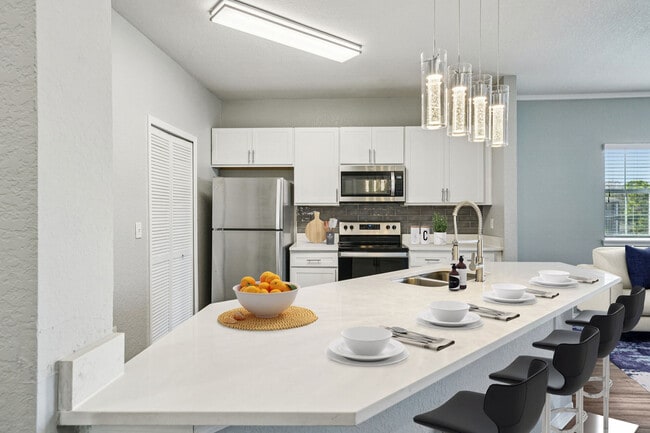 THE PARQ AT CROSS CREEK