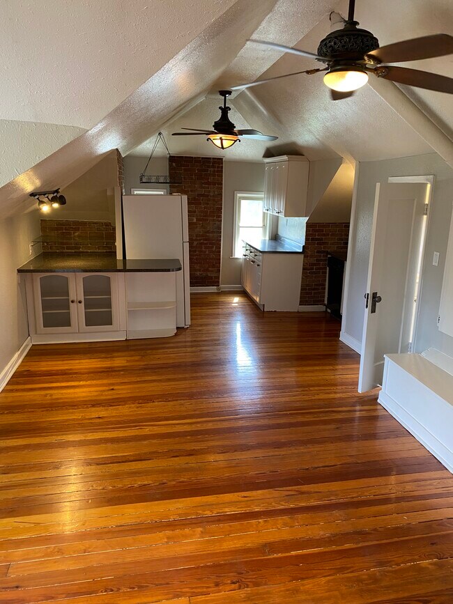 Photo - 3810 E 17th Ave. Apartments