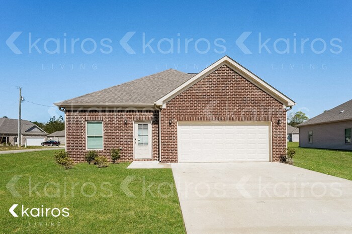 Photo - 180 White Oak Cir
