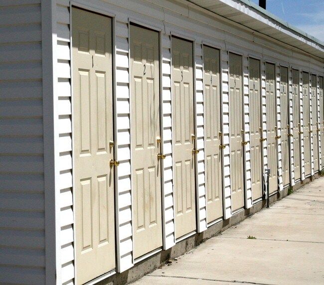 Photo - Northpine Apartments