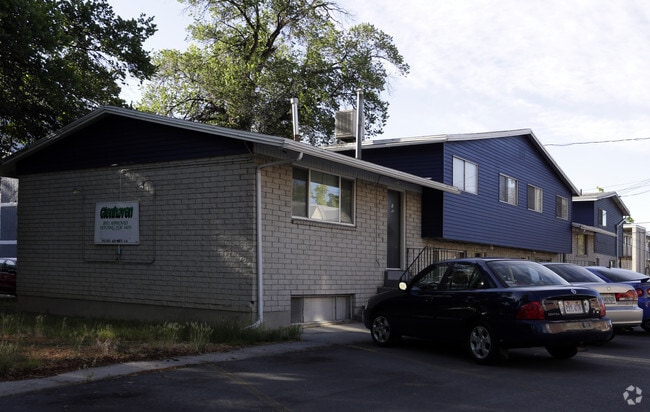 Photo - Glen Haven Apartments