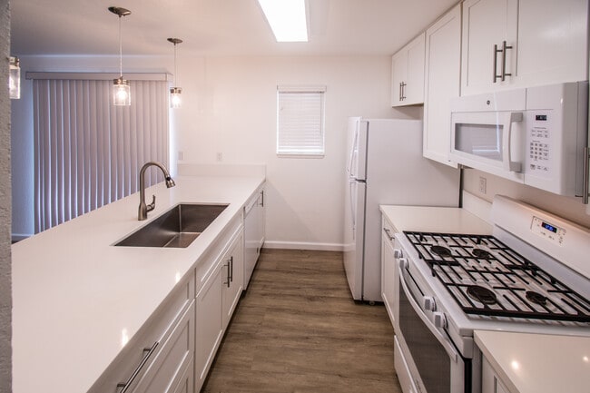 Fully-equipped kitchens