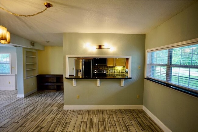 Photo - 2514 Illinois St